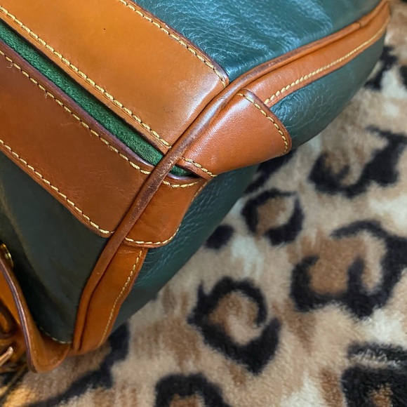 Dooney Bourke extra photos - Picture 7 of 8